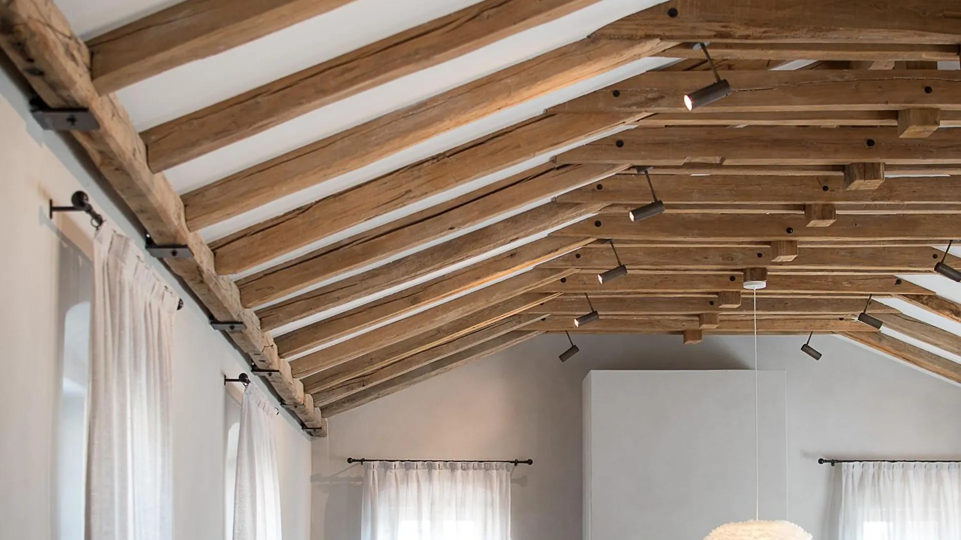 Tranquil Istria Estate Palazio Clai Winery 8 Bedrooms Spa Heated Pool Groznjan Villa